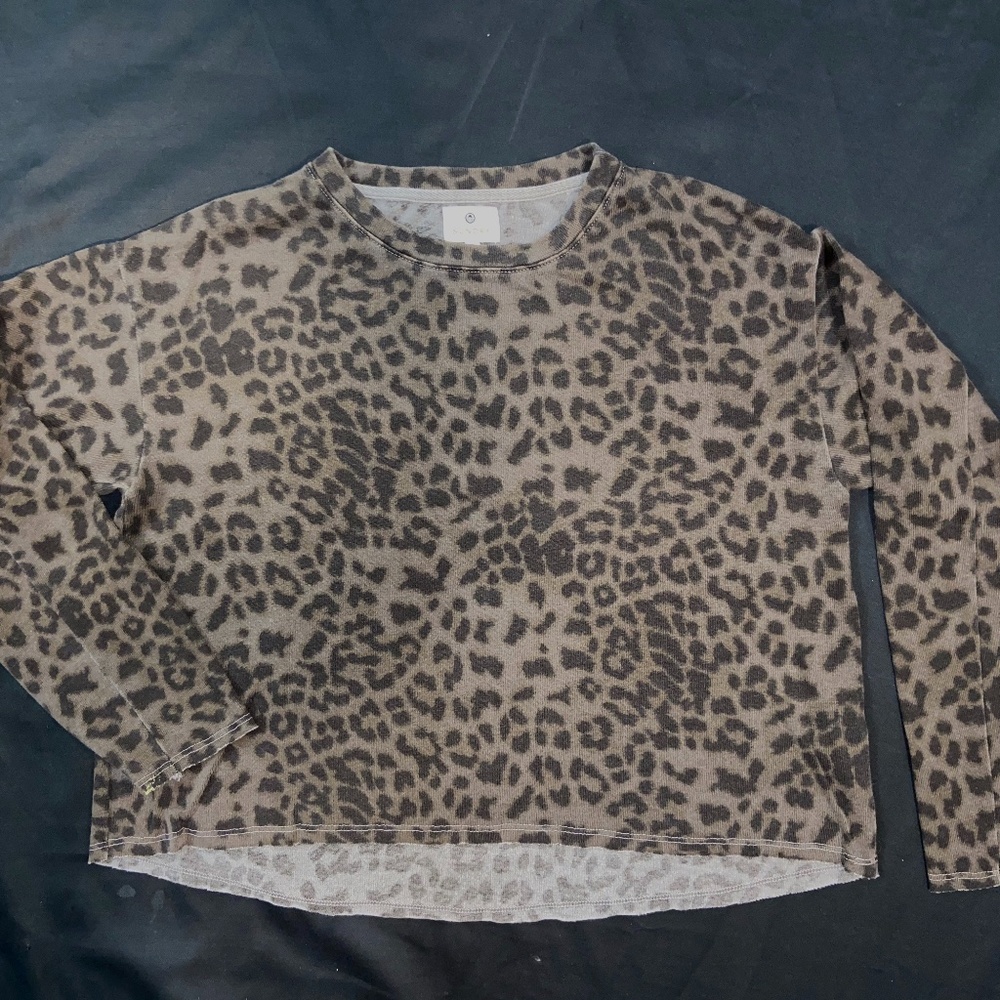 Sundry Leopard Sweatshirt Top Sz 0 XS